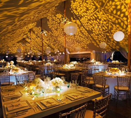 HOW TO USE LIGHTING AT YOUR EVENT